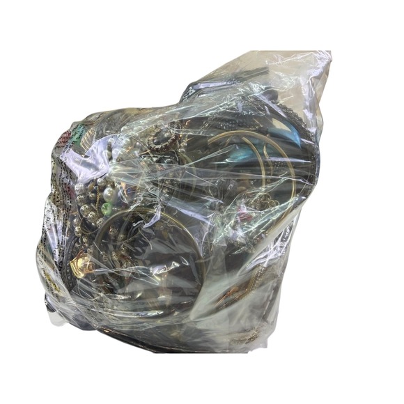 7 Pound Lot Vintage Current Costume Jewelry Craft Harvest Repair Repurpose Junk - Picture 6 of 7